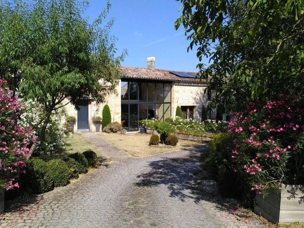 5 Lasserre Moulon-sur-Dordogne Екстериор снимка